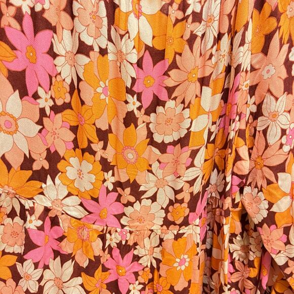 Sanctuary Seashore Floral Off The Shoulder Blouse - Picture 7 of 8